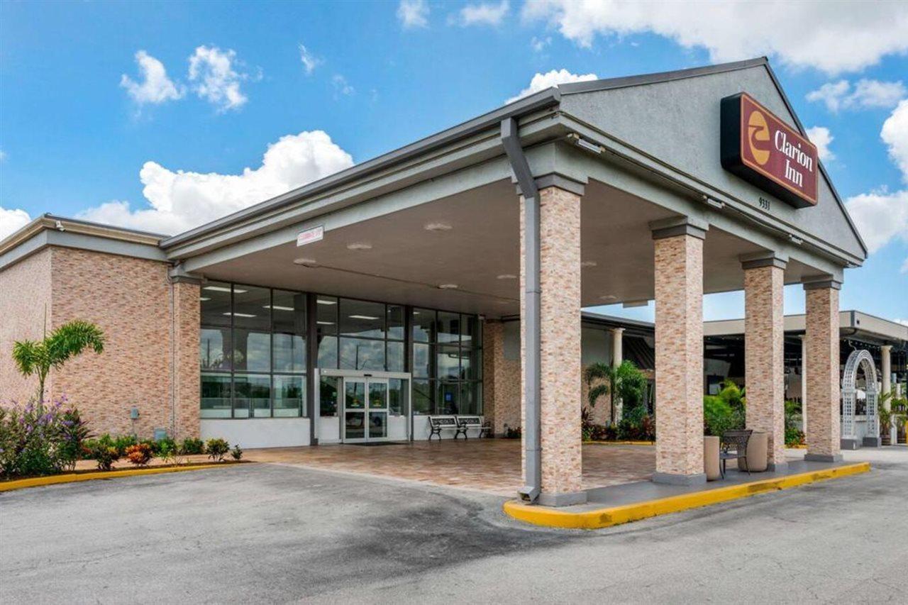 Quality Inn And Conference Center Tampa-Brandon Heartland Ngoại thất bức ảnh