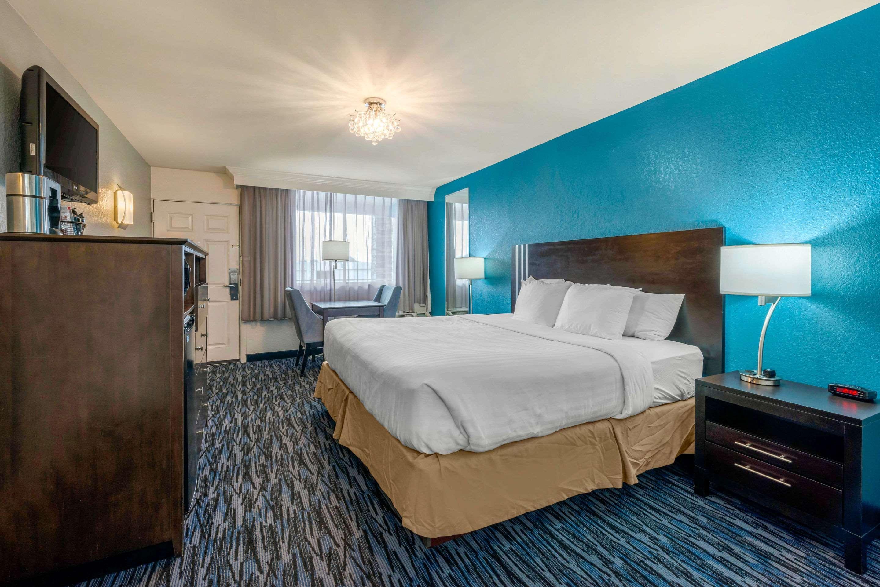 Quality Inn And Conference Center Tampa-Brandon Heartland Ngoại thất bức ảnh