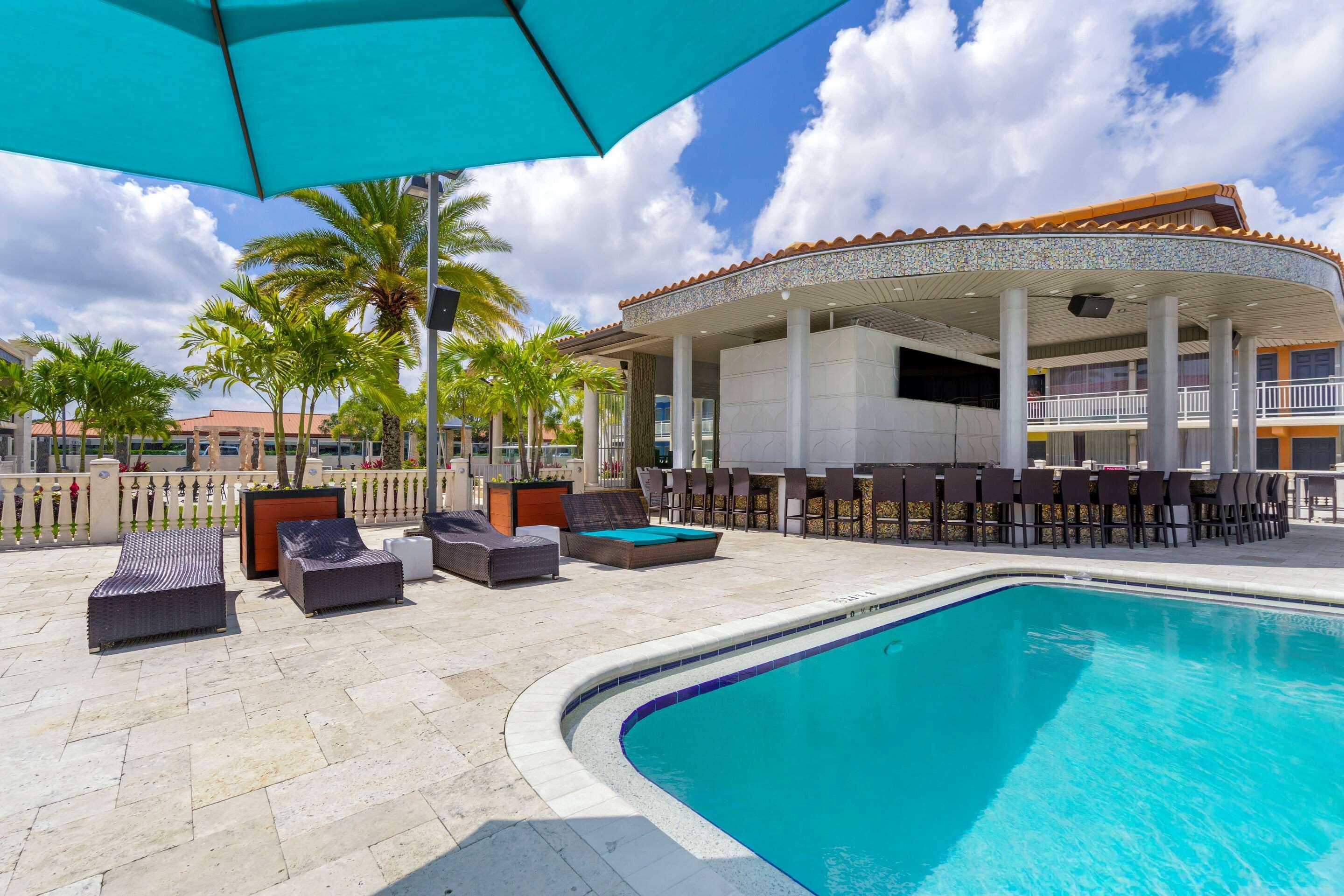 Quality Inn And Conference Center Tampa-Brandon Heartland Ngoại thất bức ảnh