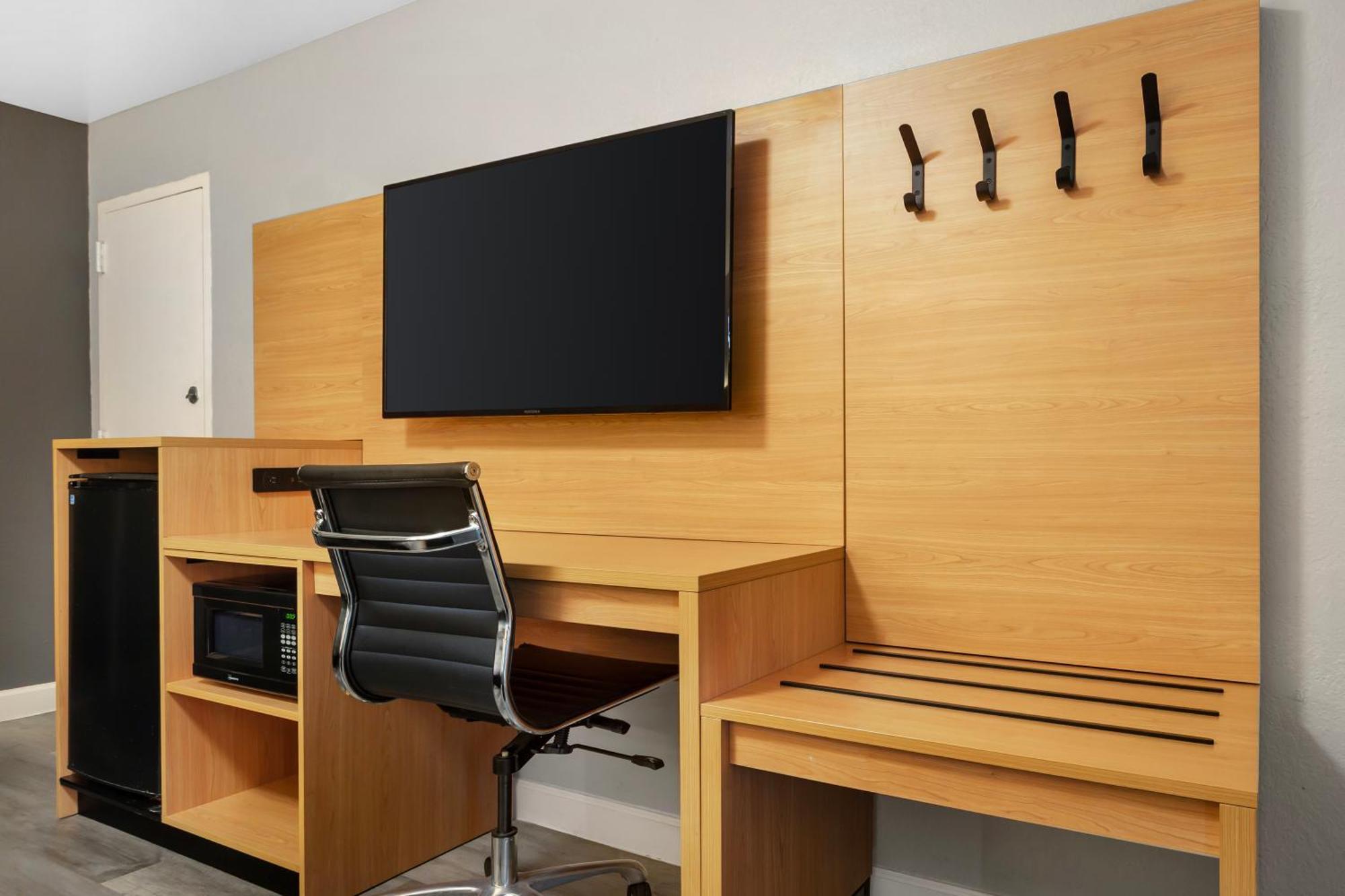 Quality Inn And Conference Center Tampa-Brandon Heartland Ngoại thất bức ảnh