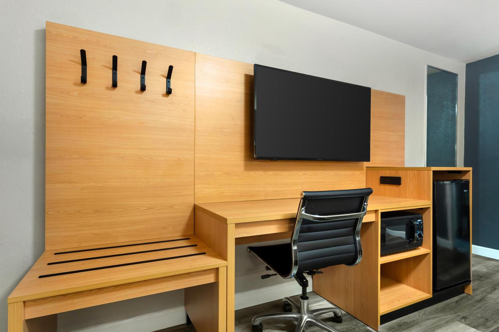 Quality Inn And Conference Center Tampa-Brandon Heartland Ngoại thất bức ảnh
